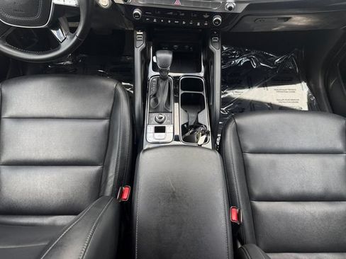 Used 2023 Kia Telluride S w/ S Sunroof Package AWD/4WD image 6