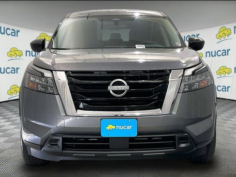 Used 2024 Nissan Pathfinder S AWD/4WD image 2