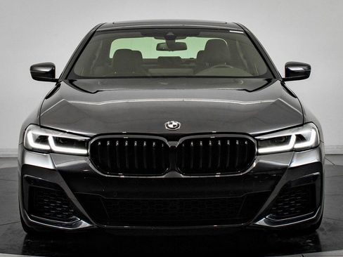 Used 2023 BMW 540i w/ M Sport Package image 2