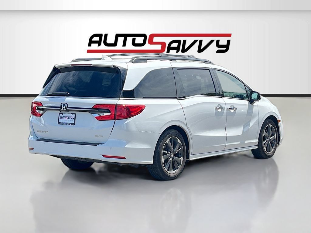 Used 2023 Honda Odyssey Elite image 7
