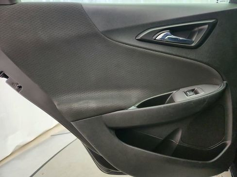 Used 2021 Chevrolet Malibu LT image 19