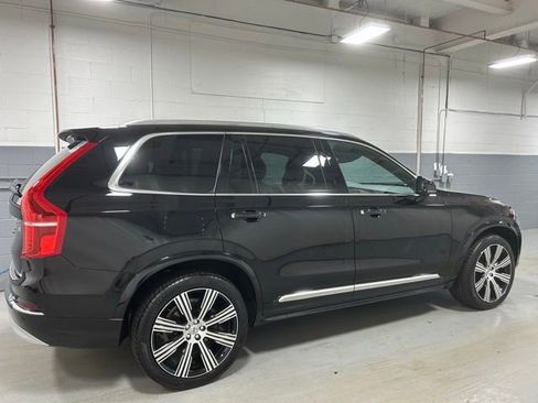 Used 2022 Volvo XC90 T6 Inscription w/ Climate Package image 2