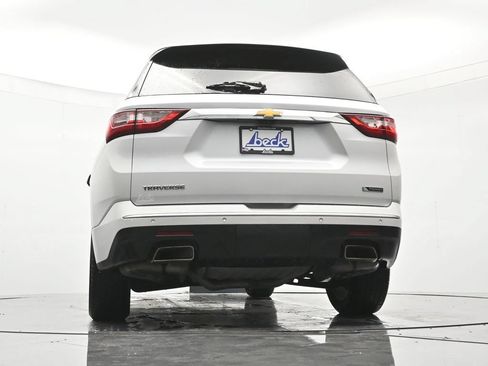 Used 2018 Chevrolet Traverse Premier w/ Driver Confidence II Package FWD image 45