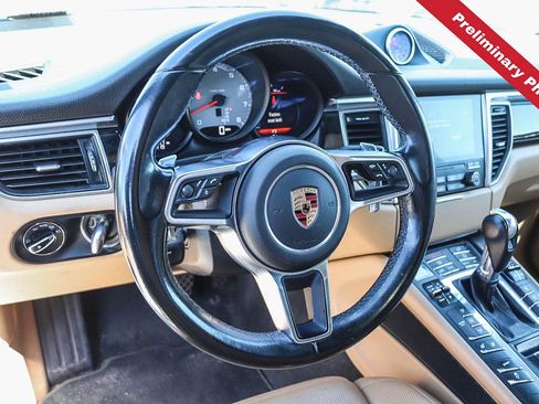 Used 2018 Porsche Macan S AWD/4WD image 17