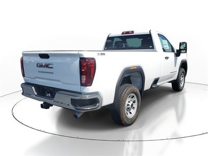 New 2025 GMC Sierra 2500 Pro w/ Convenience Package