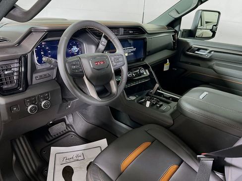 New 2026 GMC Sierra 3500 AT4 w/ AT4 Premium Plus Package AWD/4WD image 9