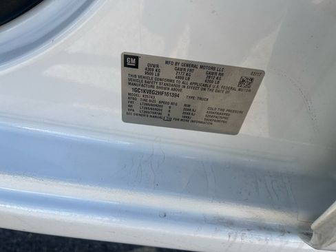 Used 2017 Chevrolet Silverado 2500 LT w/ Custom Sport Edition image 26