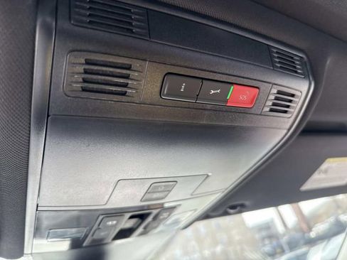 Used 2022 Volkswagen Tiguan SEL R-Line image 29