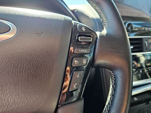 Used 2024 INFINITI QX80 Luxe image 28