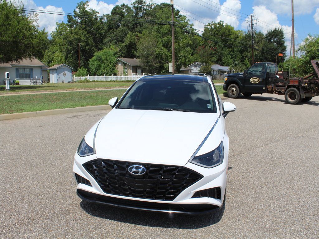 Used 2023 Hyundai Sonata SEL w/ Convenience Package FWD image 3