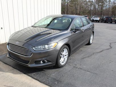Used 2016 Ford Fusion SE w/ Equipment Group 202A