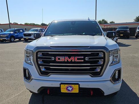 Used 2020 GMC Sierra 1500 AT4 w/ AT4 Premium Package AWD/4WD image 8