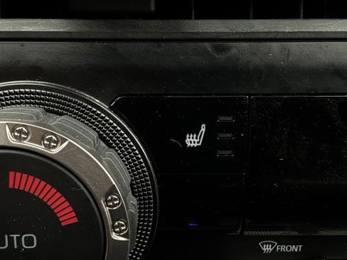 Used 2025 Toyota Tacoma TRD Off-Road image 27