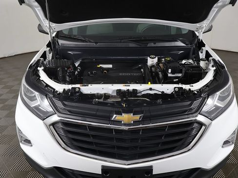 Used 2019 Chevrolet Equinox LS AWD/4WD image 16