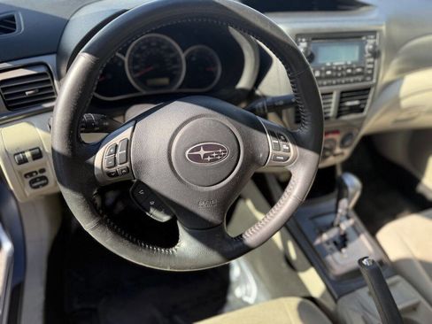 Used 2011 Subaru Impreza 2.5i Premium w/ PWR Moonroof Value Pkg image 11