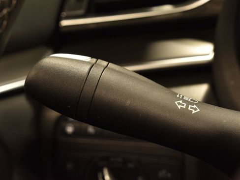 Certified 2025 INFINITI QX55 Luxe w/ Cargo Package image 17