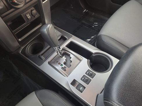 Certified 2018 Toyota 4Runner SR5 Premium image 21