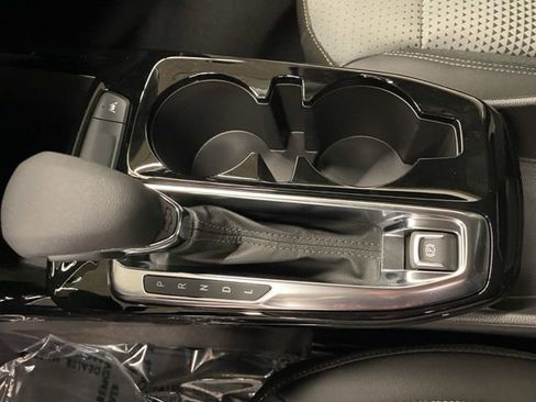 New 2026 Chevrolet Trax LT image 32