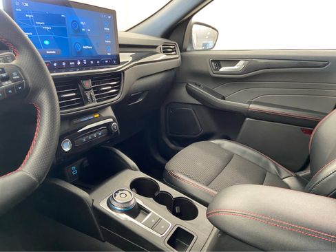 Used 2023 Ford Escape ST-Line w/ Tech Pack #1 image 39