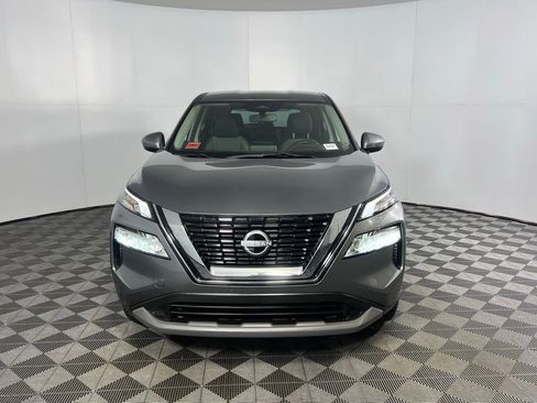 Used 2023 Nissan Rogue SV image 12