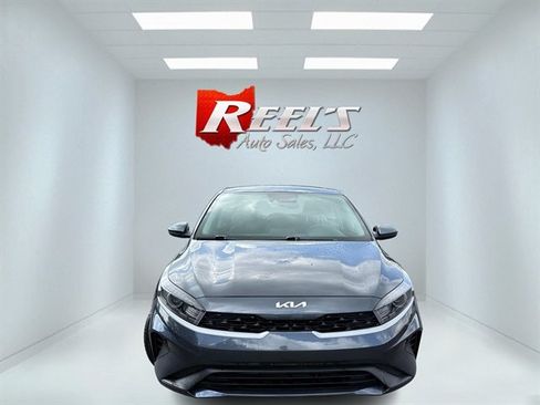 Used 2024 Kia Forte LXS FWD image 2