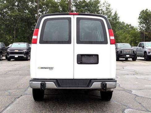 Certified 2025 Chevrolet Express 2500 w/ Driver Convenience Package RWD image 35