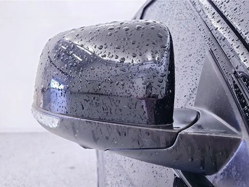 Used 2021 Jeep Grand Cherokee High Altitude AWD/4WD image 18