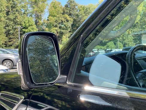 Used 2020 Nissan Armada Platinum w/ Captain's Chairs Package image 30