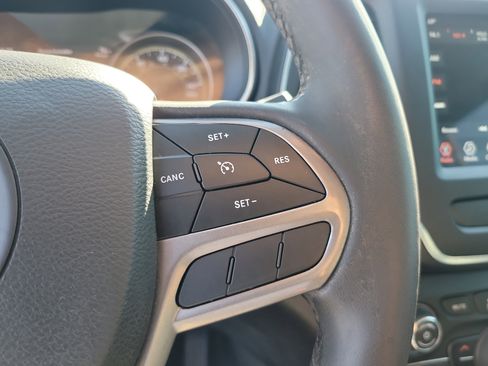 Used 2022 Jeep Cherokee Latitude Lux image 27