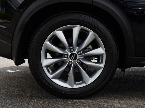 Used 2022 INFINITI QX50 Luxe FWD image 11
