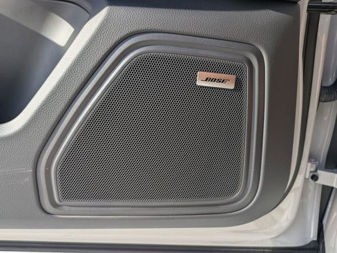 New 2025 Porsche Macan S image 14