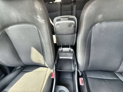 Used 2025 Hyundai Kona SEL AWD/4WD image 20