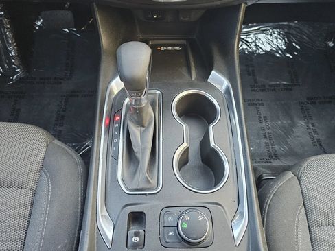 Used 2022 Chevrolet Traverse LT AWD/4WD image 35