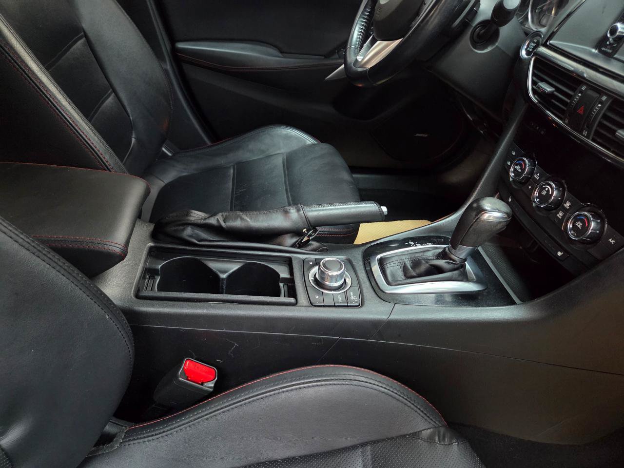 Used 2015 MAZDA MAZDA6 Grand Touring w/ GT Technology Package FWD image 26