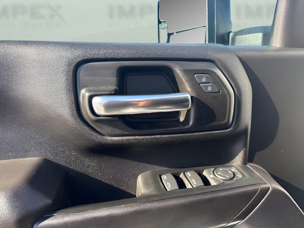 Used 2024 Chevrolet Silverado 2500 Custom w/ Snow Plow Prep/Camper Package AWD/4WD image 21
