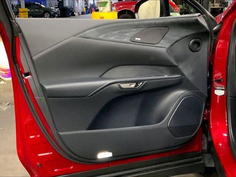 Certified 2025 Lexus RX 450h Luxury image 21