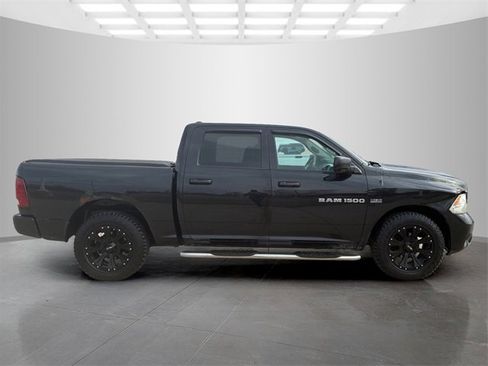 Used 2011 RAM 1500 Sport w/ Remote Start & Security Group image 3