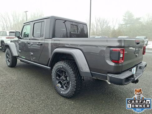 New 2026 Jeep Gladiator Sport AWD/4WD image 4