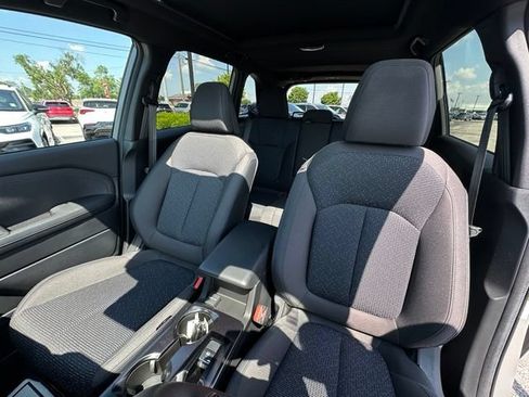 Used 2026 Subaru Forester Premium AWD/4WD image 26
