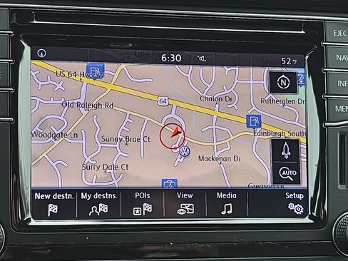 Used 2017 Volkswagen Jetta GLI image 21