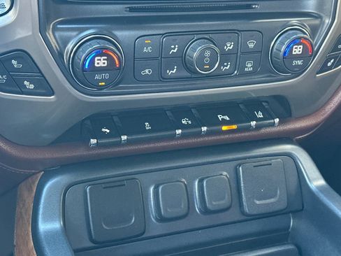 Certified 2014 Chevrolet Silverado 1500 High Country image 27