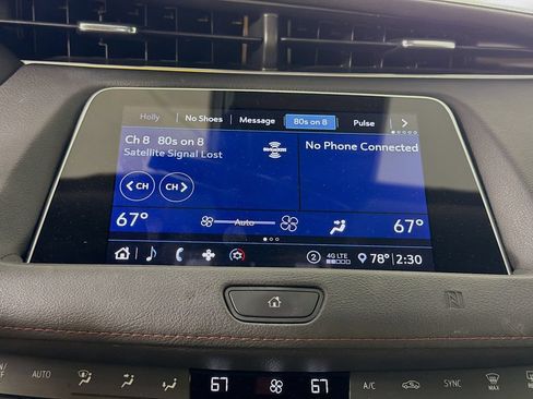 Used 2020 Cadillac XT4 Sport AWD/4WD image 16