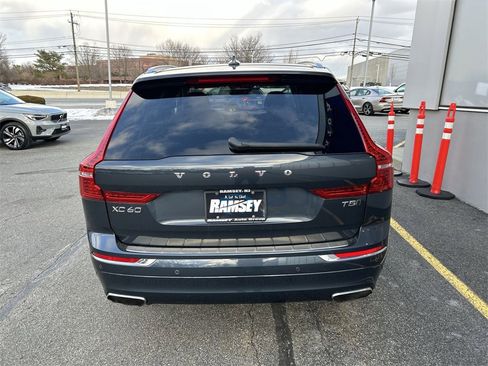 Certified 2021 Volvo XC60 T5 Inscription image 7