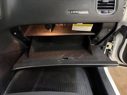 Used 2019 Dodge Charger Police w/ Street Appearance Group image 36