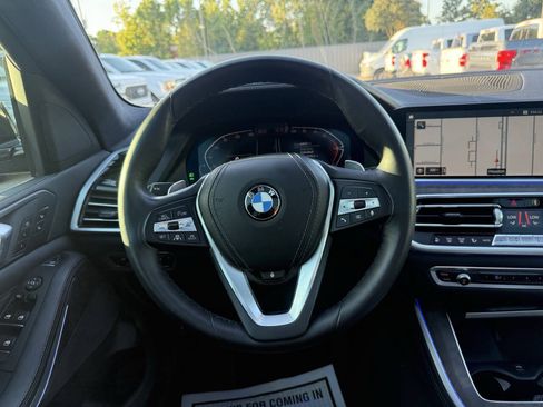 Used 2022 BMW X7 xDrive40i w/ Executive Package AWD/4WD image 23