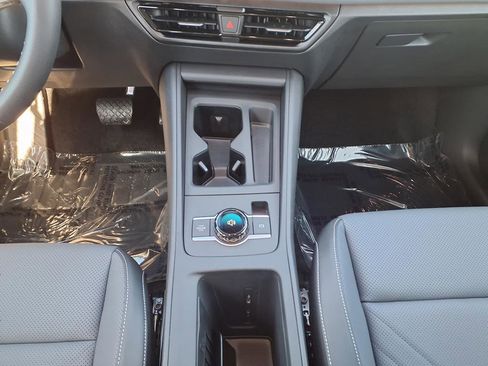 New 2026 Volkswagen Tiguan SE image 18