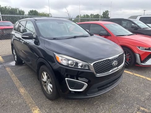 Used 2018 Kia Sorento L FWD image 23