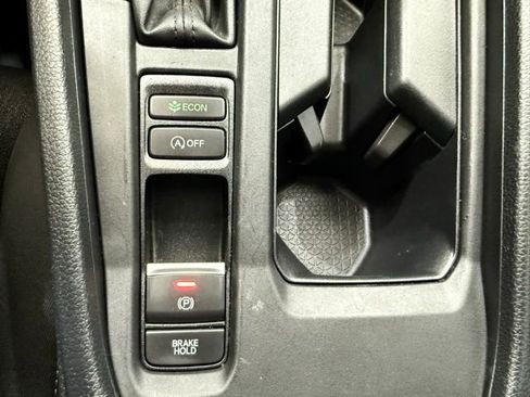 Used 2023 Honda Accord EX image 33