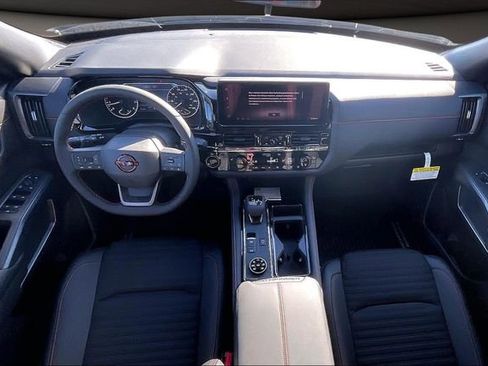 New 2026 Nissan Pathfinder Rock Creek image 5