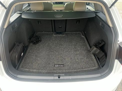 Used 2018 Volkswagen Golf Alltrack S image 30